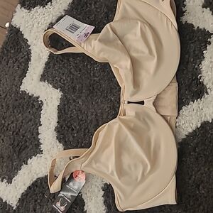 Lily sz 40 D nude bra champagne nude new with tags WL211